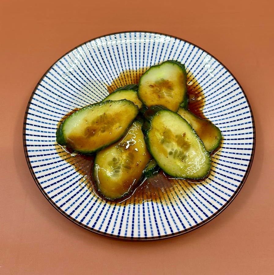 Gurkensalat mit Bio Hoisin BBQ Sauce